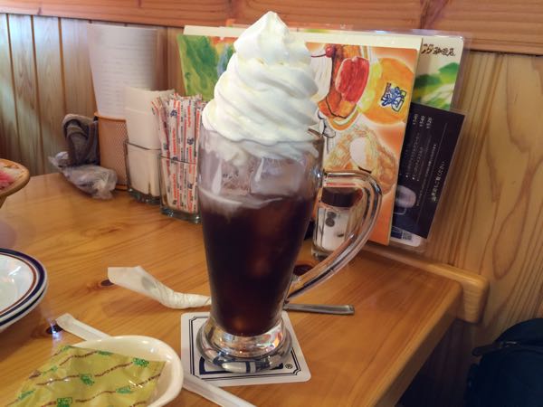 コメダ珈琲,コーヒーフロート,イチゴミルクかき氷