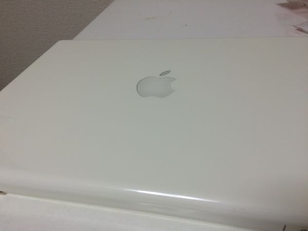 MacBook,汚れ,掃除,重曹