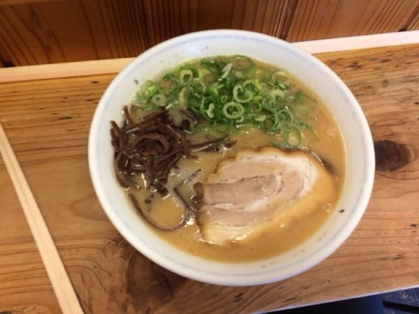 山下商店,岡山,ラーメン,とんこつラーメン,人気