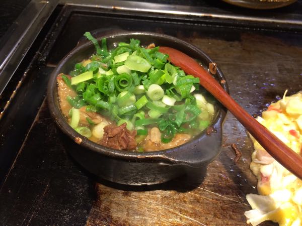 味乃家,味乃家ミックス,広島焼き,牛すじ煮込み,大阪,難波