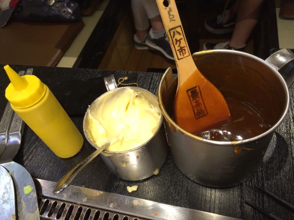 味乃家,味乃家ミックス,広島焼き,牛すじ煮込み,大阪,難波