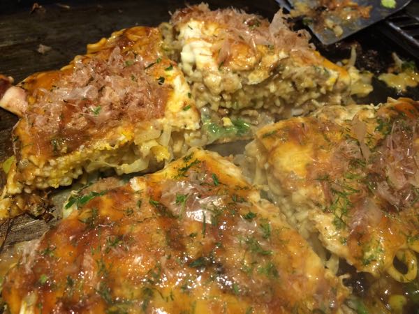 味乃家,味乃家ミックス,広島焼き,牛すじ煮込み,大阪,難波