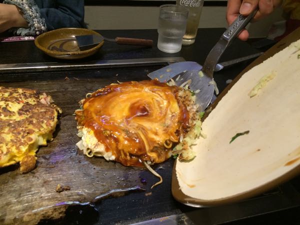 味乃家,味乃家ミックス,広島焼き,牛すじ煮込み,大阪,難波