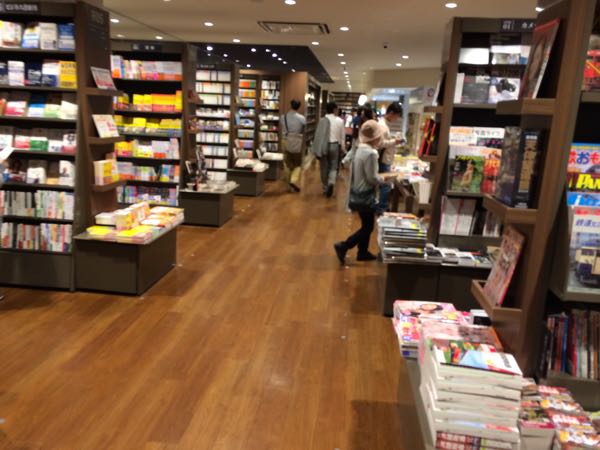 未来屋書店,スターバックス,イオンモール岡山