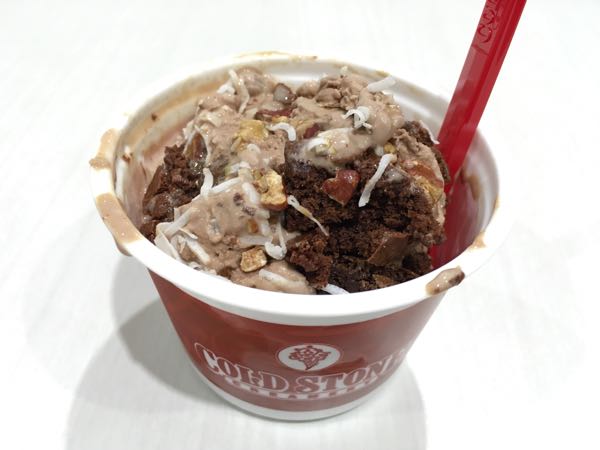 COLD STONE,イオン倉敷,ジャーマンチョコレートケーキ,ストロベリーショートケーキセレナーデ