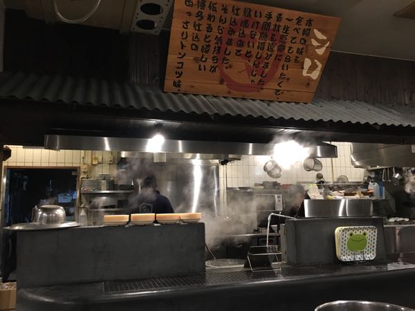 琥家,とんこつラーメン,あか,しろ,岡山,奥田