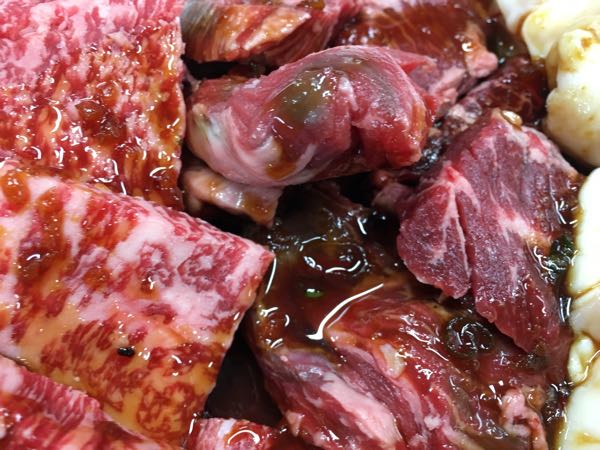 マンボ,焼肉,岡山,七輪,うまい,安い,人気