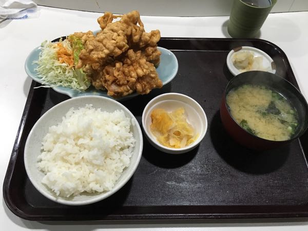 くいしん坊,岡山市,唐揚げ,唐揚げ定食,水道局