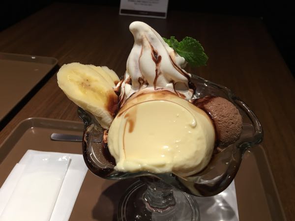 サンマルクカフェ,プレミアムココア,チョコレートパフェ,岡山